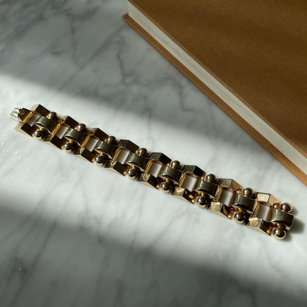 Vintage Sculptural 14k Gold Bracelet